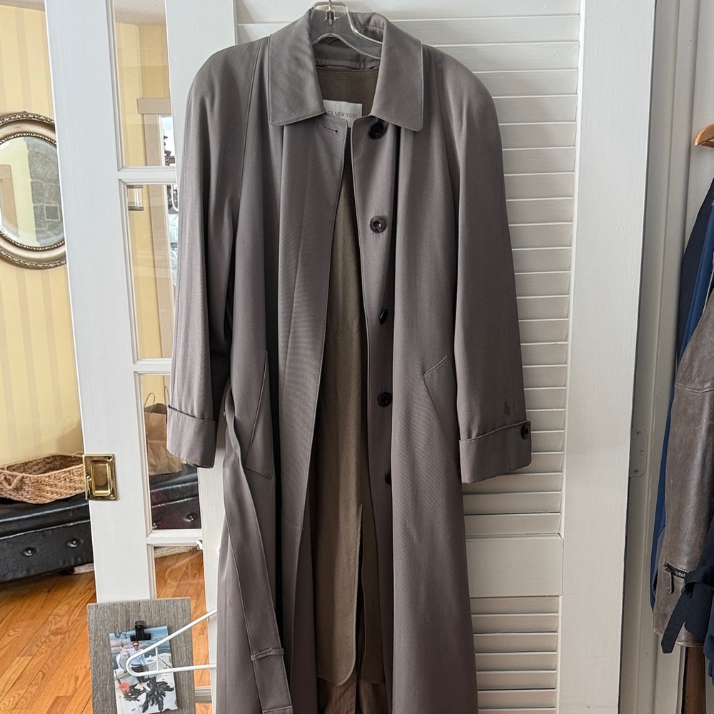 Jones New York Women’s Taupe Trench Coat